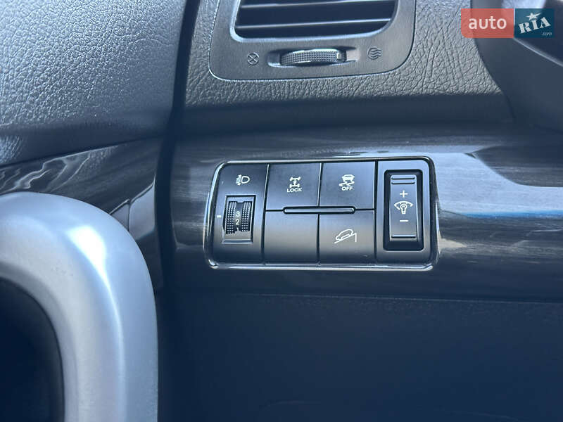 Позашляховик / Кросовер Kia Sorento 2011 в Рівному фото 18 Позашляховик / Кросовер Kia Sorento 2011 в Рівному