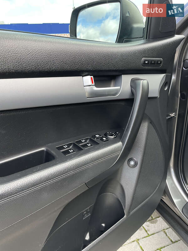 Внедорожник / Кроссовер Kia Sorento 2012 в Тернополе фото 13 Внедорожник / Кроссовер Kia Sorento 2012 в Тернополе