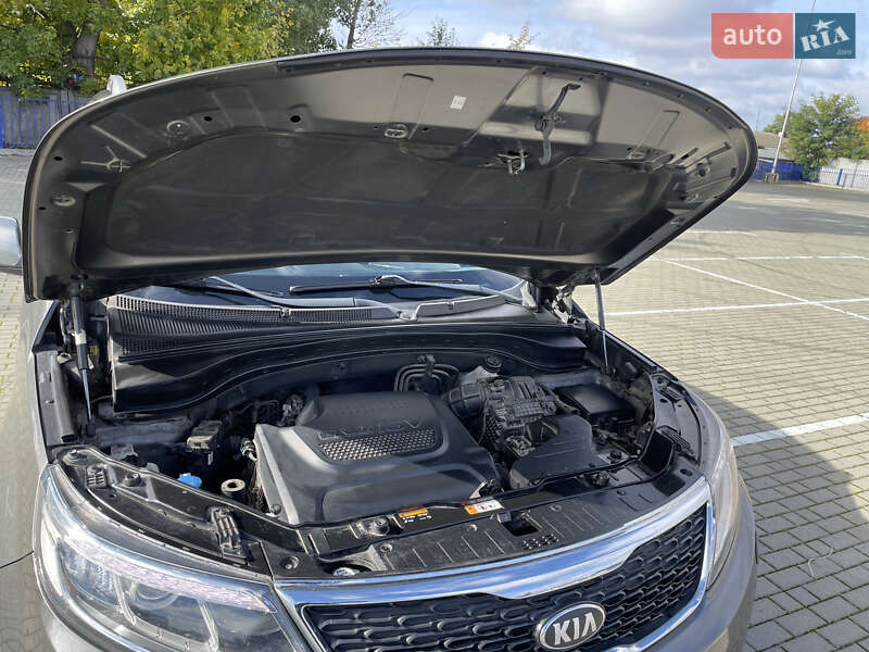Внедорожник / Кроссовер Kia Sorento 2012 в Тернополе фото 30 Внедорожник / Кроссовер Kia Sorento 2012 в Тернополе