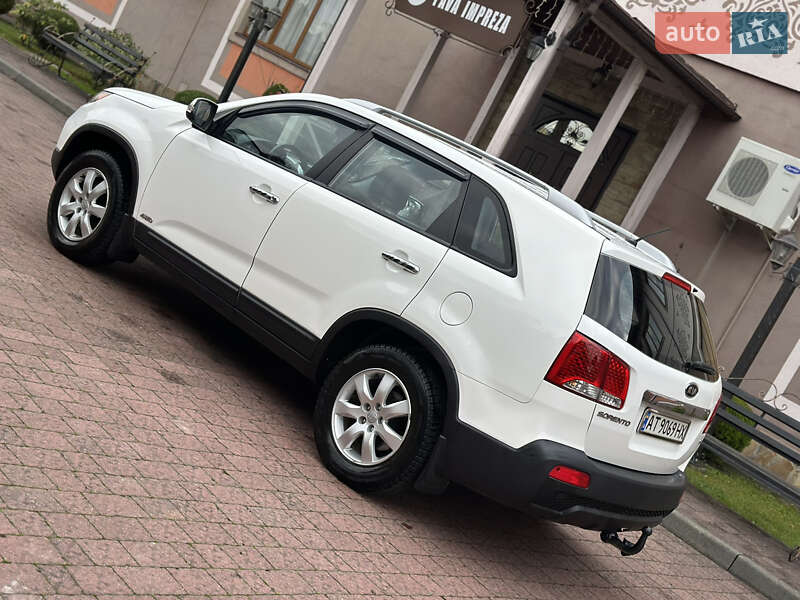 Внедорожник / Кроссовер Kia Sorento 2009 в Стрые