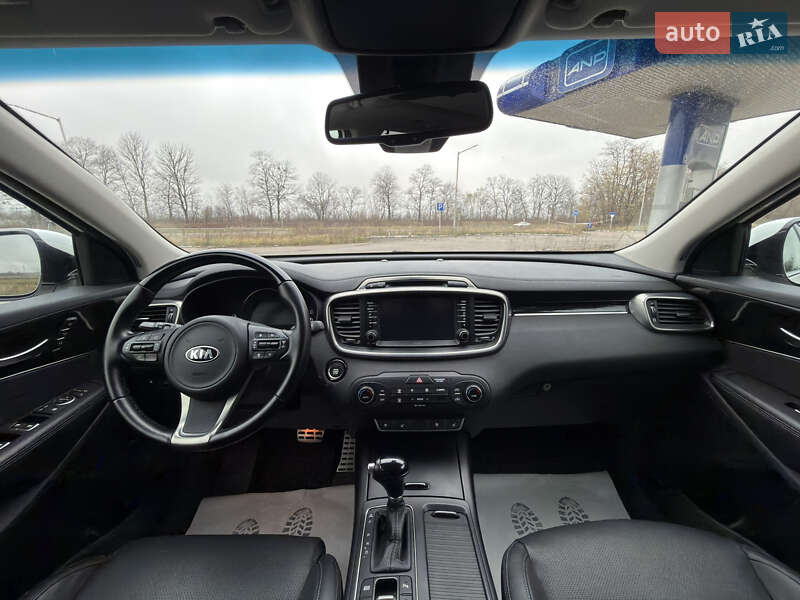 Внедорожник / Кроссовер Kia Sorento 2015 в Радивилове фото 45 Внедорожник / Кроссовер Kia Sorento 2015 в Радивилове