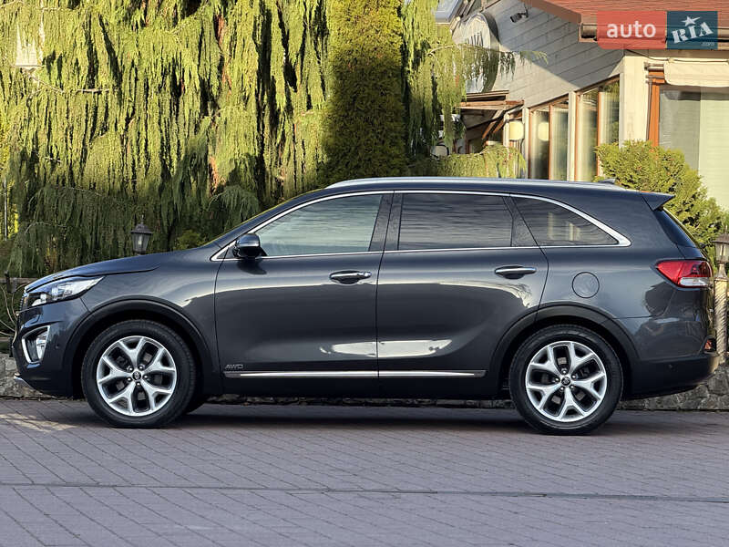 Позашляховик / Кросовер Kia Sorento 2016 в Стрию