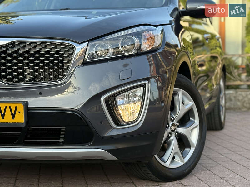 Позашляховик / Кросовер Kia Sorento 2016 в Стрию