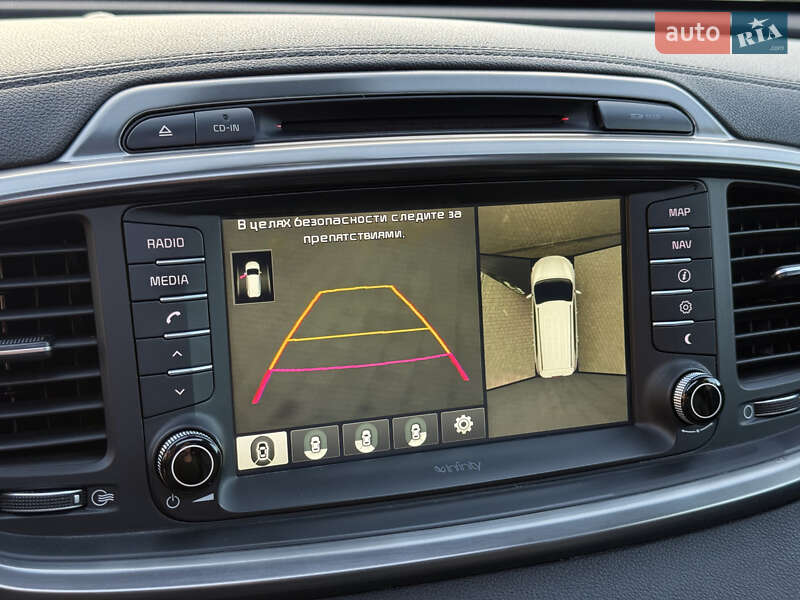 Позашляховик / Кросовер Kia Sorento 2016 в Стрию