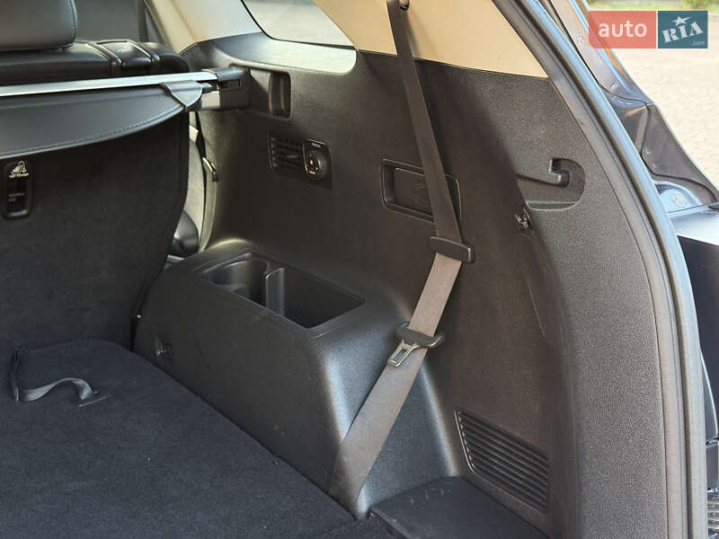 Позашляховик / Кросовер Kia Sorento 2016 в Стрию