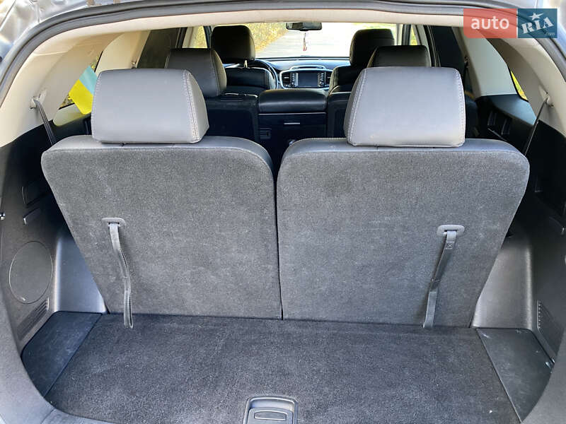 Внедорожник / Кроссовер Kia Sorento 2016 в Коломые фото 12 Внедорожник / Кроссовер Kia Sorento 2016 в Коломые