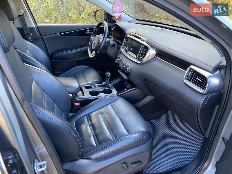 Внедорожник / Кроссовер Kia Sorento 2016 в Коломые фото 18 Внедорожник / Кроссовер Kia Sorento 2016 в Коломые