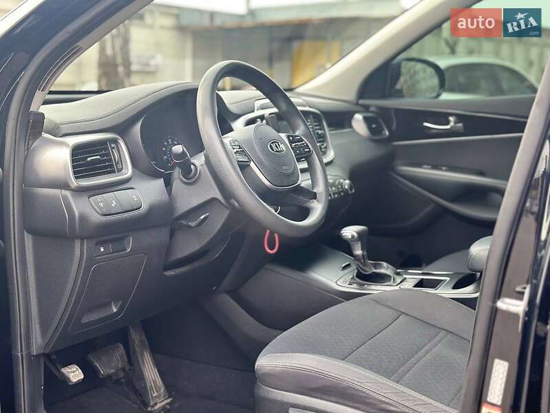 Внедорожник / Кроссовер Kia Sorento 2019 в Львове фото 6 Внедорожник / Кроссовер Kia Sorento 2019 в Львове