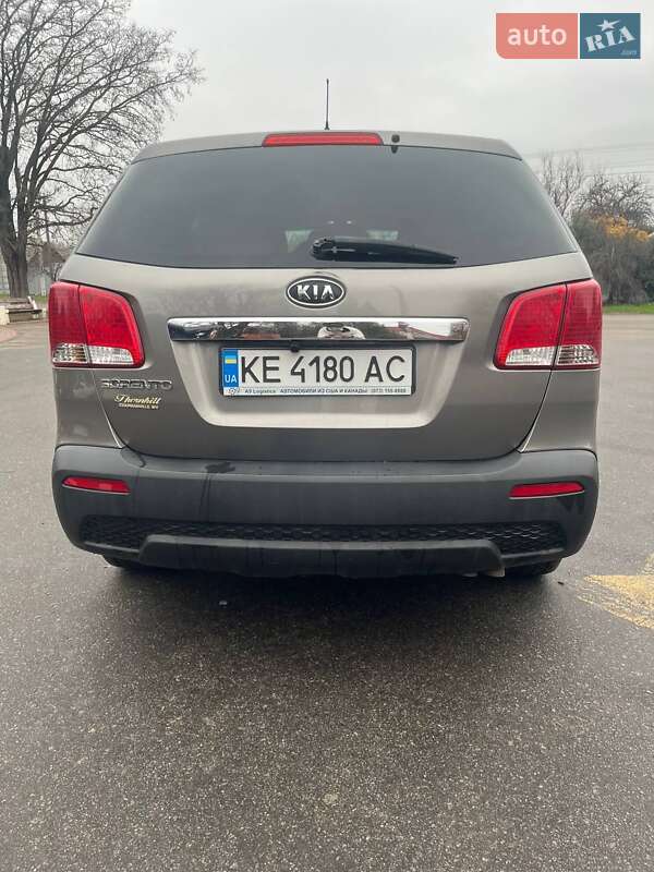 Внедорожник / Кроссовер Kia Sorento 2012 в Днепре фото 4 Внедорожник / Кроссовер Kia Sorento 2012 в Днепре