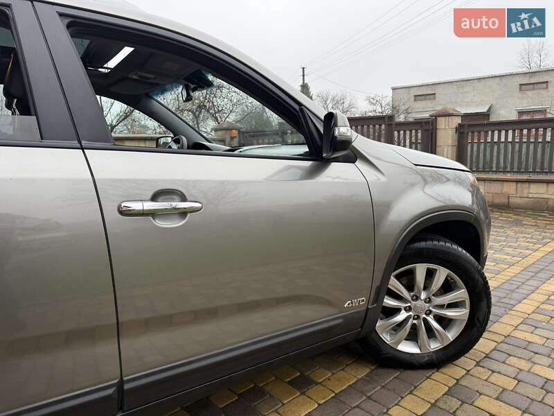 Позашляховик / Кросовер Kia Sorento 2010 в Коломиї