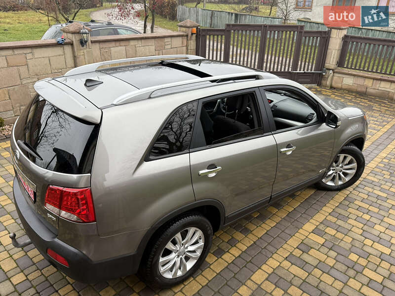 Позашляховик / Кросовер Kia Sorento 2010 в Коломиї
