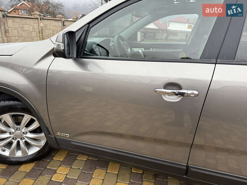 Позашляховик / Кросовер Kia Sorento 2010 в Коломиї