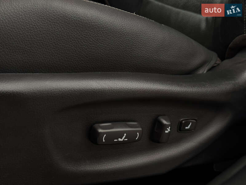 Позашляховик / Кросовер Kia Sorento 2012 в Радивиліві