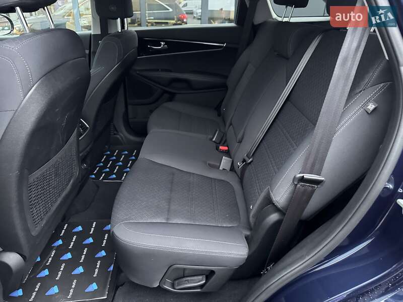 Позашляховик / Кросовер Kia Sorento 2017 в Рівному фото 26 Позашляховик / Кросовер Kia Sorento 2017 в Рівному