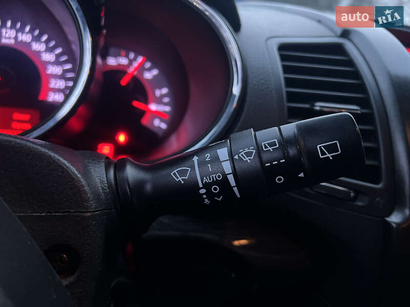 Внедорожник / Кроссовер Kia Sorento 2012 в Николаеве