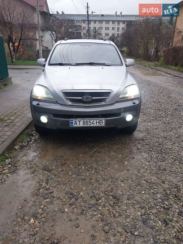 Внедорожник / Кроссовер Kia Sorento 2005 в Ивано-Франковске