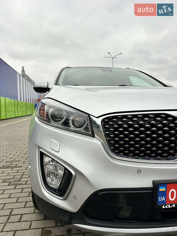Внедорожник / Кроссовер Kia Sorento 2016 в Дубно