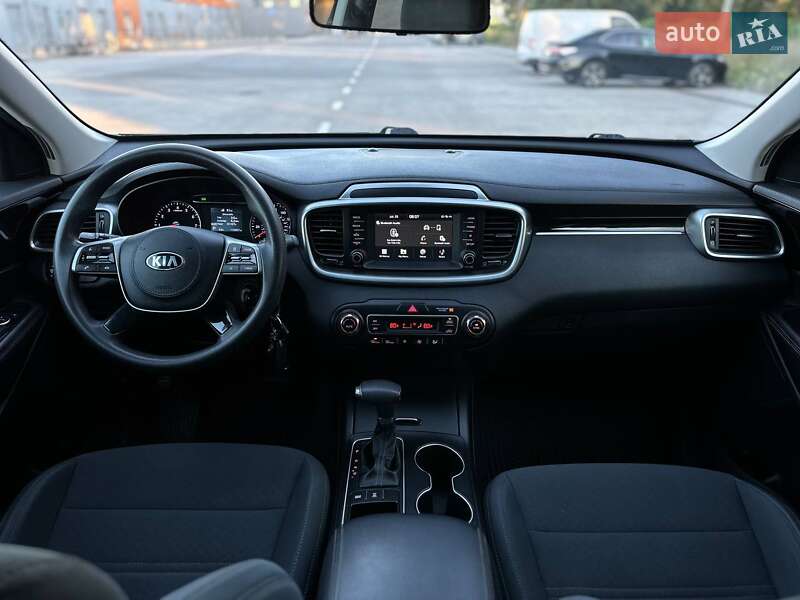 Внедорожник / Кроссовер Kia Sorento 2019 в Киеве фото 19 Внедорожник / Кроссовер Kia Sorento 2019 в Киеве