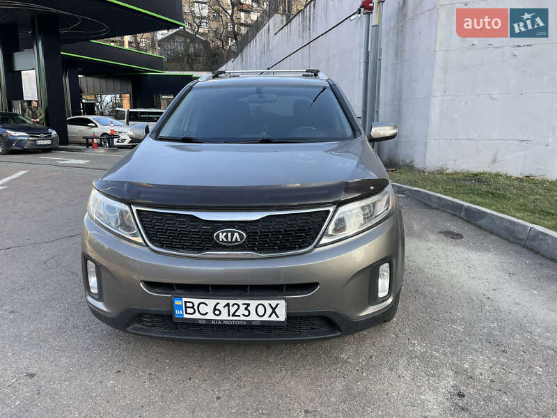 Внедорожник / Кроссовер Kia Sorento 2013 в Киеве фото Внедорожник / Кроссовер Kia Sorento 2013 в Киеве