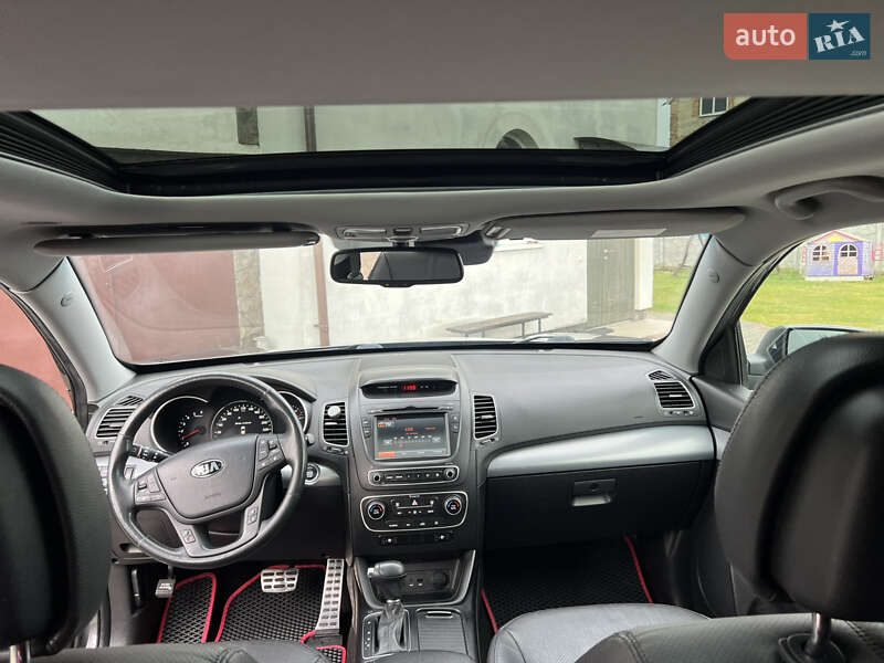 Позашляховик / Кросовер Kia Sorento 2013 в Львові