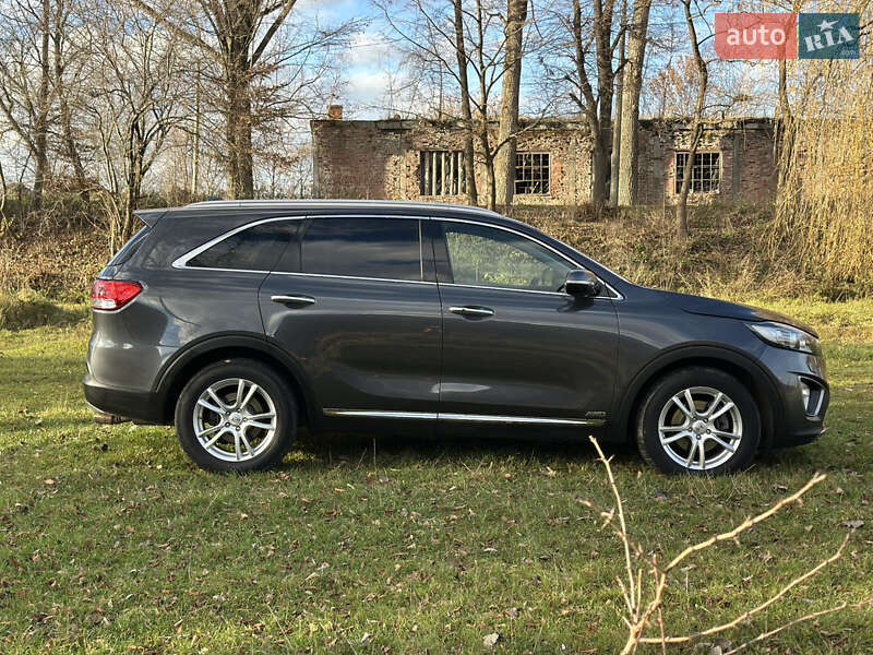 Внедорожник / Кроссовер Kia Sorento 2016 в Самборе фото 8 Внедорожник / Кроссовер Kia Sorento 2016 в Самборе