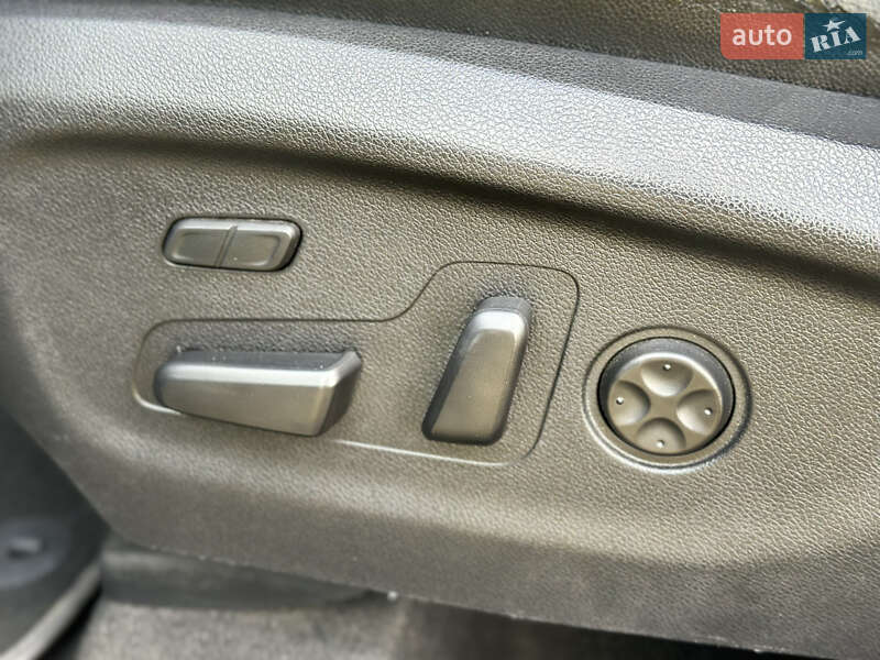 Внедорожник / Кроссовер Kia Sorento 2016 в Самборе фото 42 Внедорожник / Кроссовер Kia Sorento 2016 в Самборе