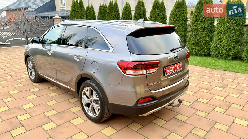 Внедорожник / Кроссовер Kia Sorento 2015 в Черновцах
