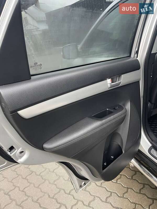 Внедорожник / Кроссовер Kia Sorento 2009 в Яворове фото 19 Внедорожник / Кроссовер Kia Sorento 2009 в Яворове
