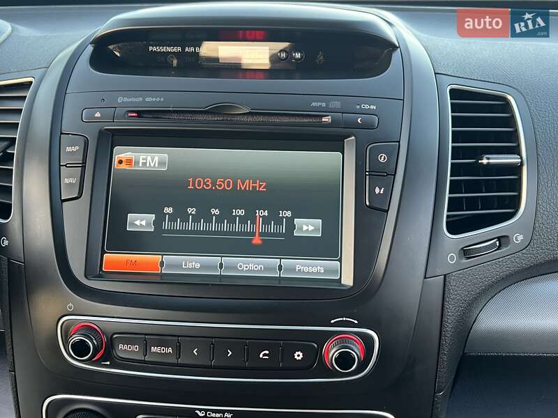 Внедорожник / Кроссовер Kia Sorento 2013 в Дрогобыче