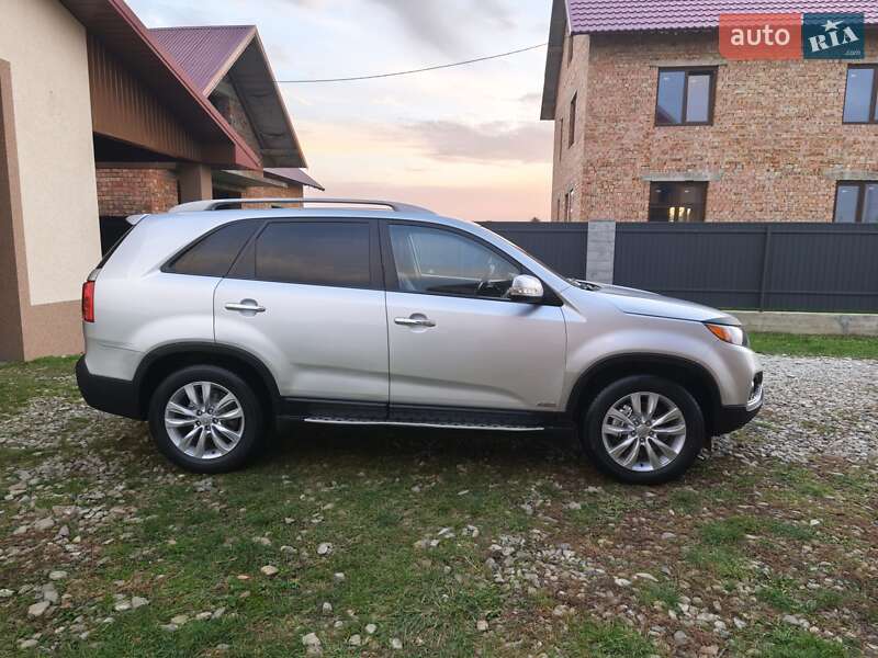 Внедорожник / Кроссовер Kia Sorento 2010 в Коломые