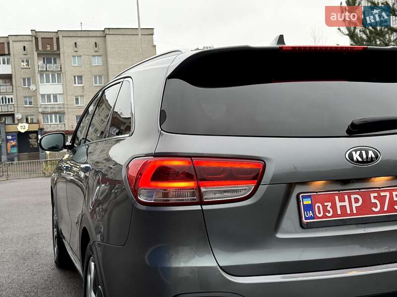 Внедорожник / Кроссовер Kia Sorento 2016 в Ковеле