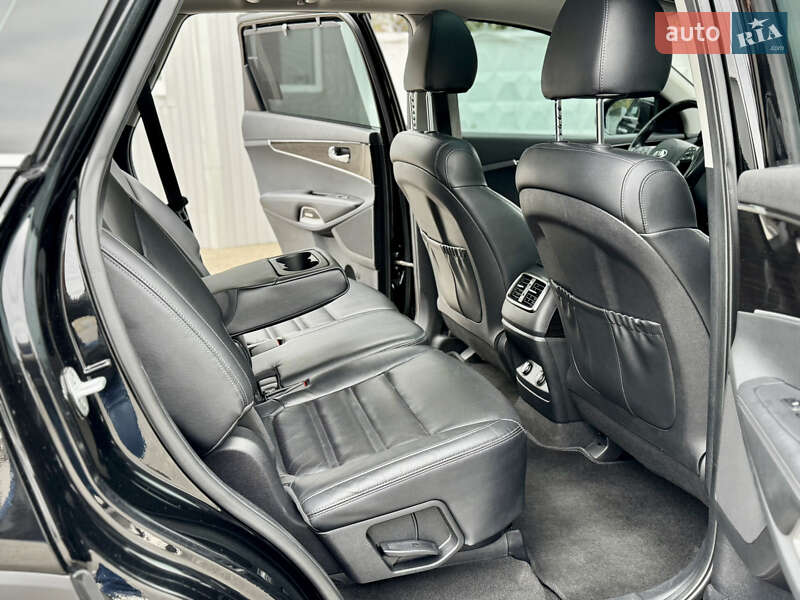 Внедорожник / Кроссовер Kia Sorento 2017 в Киеве фото 23 Внедорожник / Кроссовер Kia Sorento 2017 в Киеве