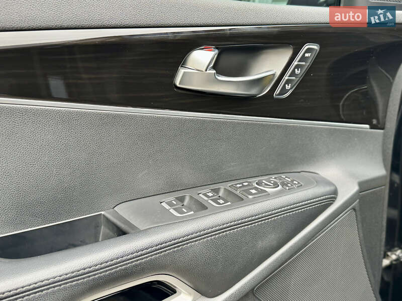 Внедорожник / Кроссовер Kia Sorento 2017 в Киеве фото 29 Внедорожник / Кроссовер Kia Sorento 2017 в Киеве