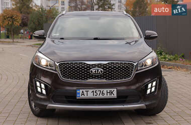 Позашляховик / Кросовер Kia Sorento 2016 в Івано-Франківську