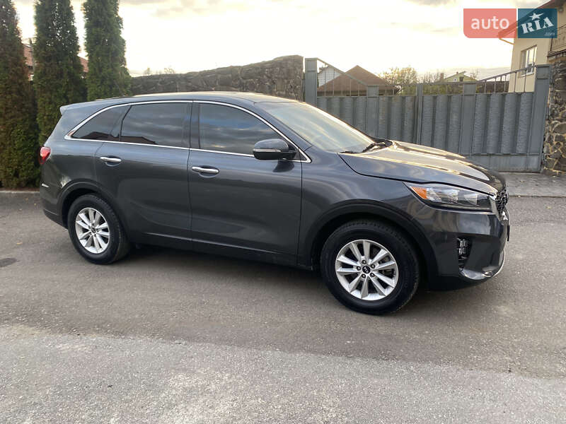 Позашляховик / Кросовер Kia Sorento 2019 в Самборі