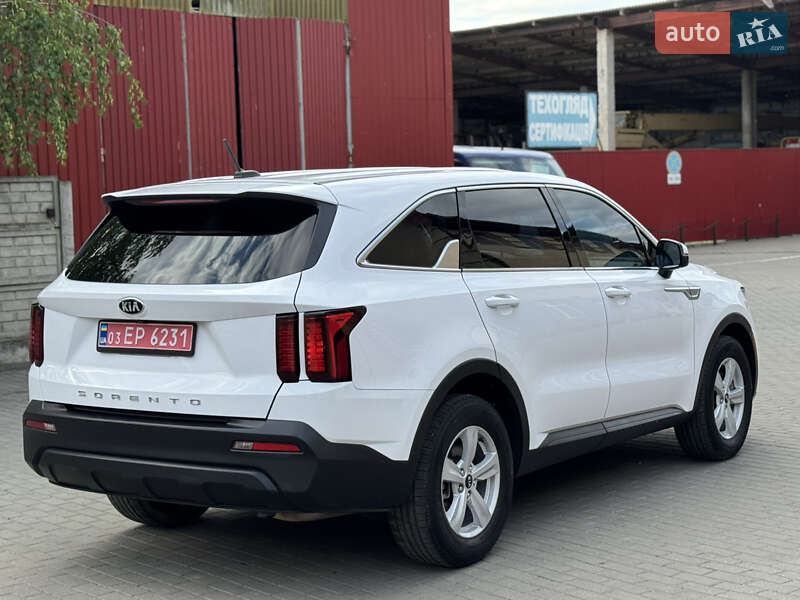 Внедорожник / Кроссовер Kia Sorento 2021 в Владимире фото 19 Внедорожник / Кроссовер Kia Sorento 2021 в Владимире