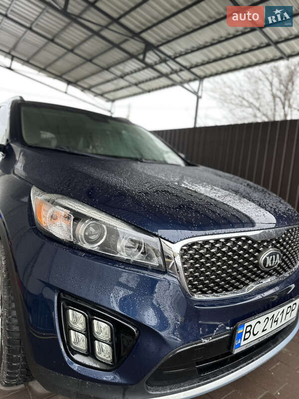Внедорожник / Кроссовер Kia Sorento 2016 в Львове