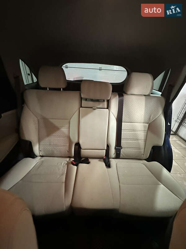 Внедорожник / Кроссовер Kia Sorento 2016 в Львове