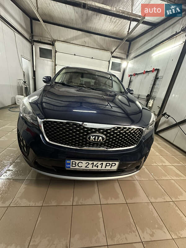 Внедорожник / Кроссовер Kia Sorento 2016 в Львове