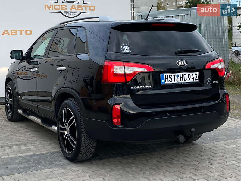 Внедорожник / Кроссовер Kia Sorento 2013 в Ровно