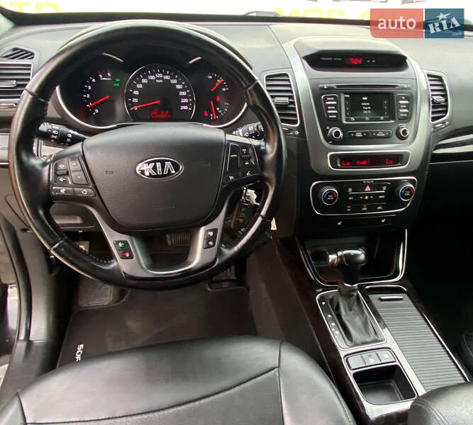 Внедорожник / Кроссовер Kia Sorento 2013 в Ровно