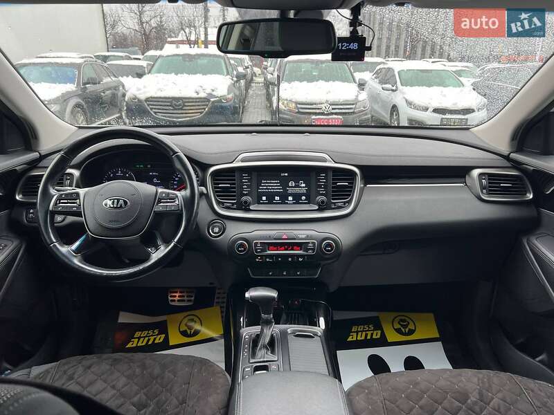 Позашляховик / Кросовер Kia Sorento 2018 в Івано-Франківську фото 11 Позашляховик / Кросовер Kia Sorento 2018 в Івано-Франківську