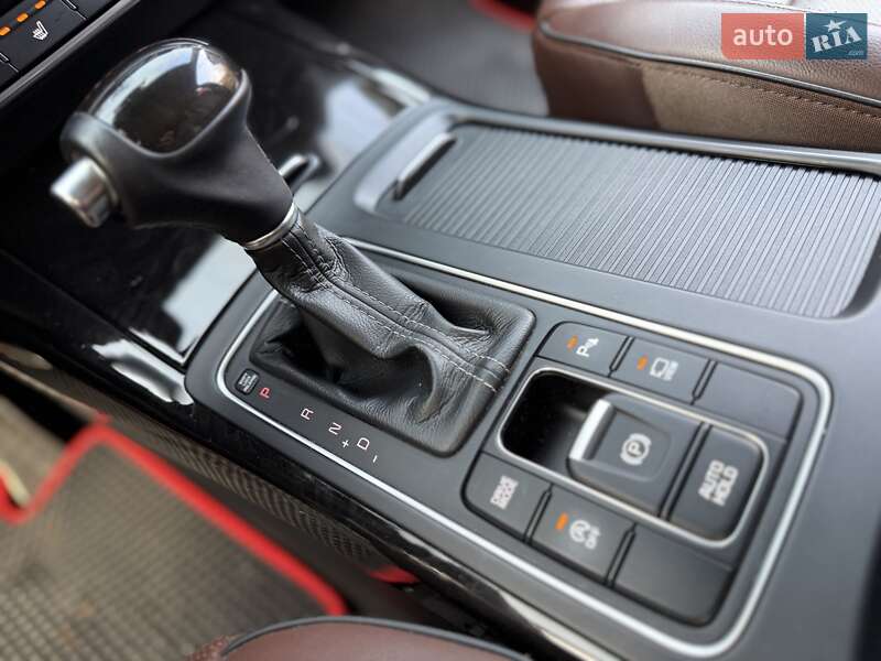 Внедорожник / Кроссовер Kia Sorento 2017 в Киеве