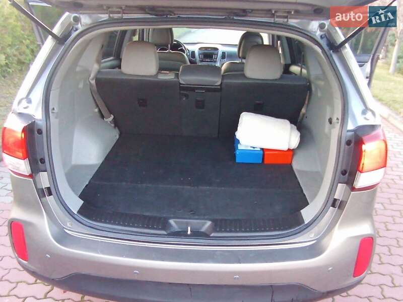 Позашляховик / Кросовер Kia Sorento 2014 в Чернівцях фото 19 Позашляховик / Кросовер Kia Sorento 2014 в Чернівцях