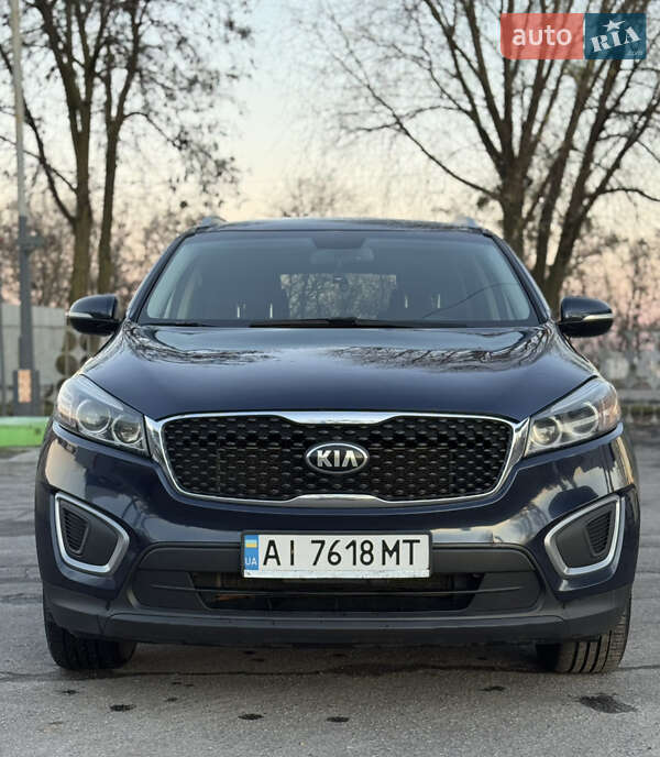 Внедорожник / Кроссовер Kia Sorento 2016 в Лубнах