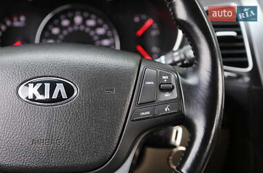 Внедорожник / Кроссовер Kia Sorento 2013 в Киеве