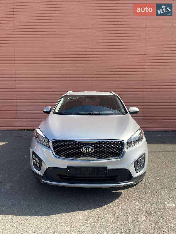 Внедорожник / Кроссовер Kia Sorento 2016 в Киеве