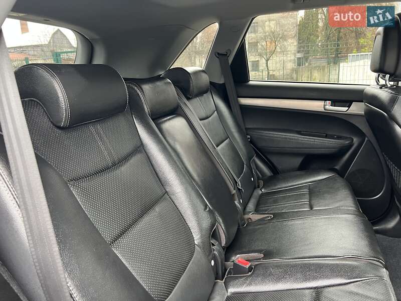 Внедорожник / Кроссовер Kia Sorento 2012 в Житомире