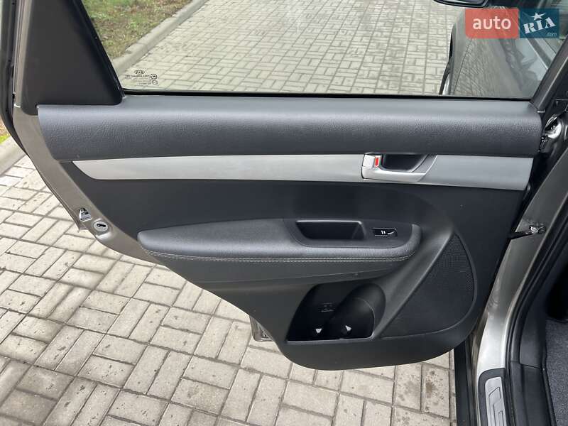 Внедорожник / Кроссовер Kia Sorento 2012 в Житомире