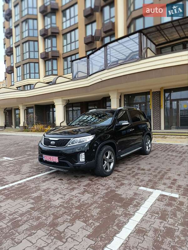 Позашляховик / Кросовер Kia Sorento 2014 в Києві